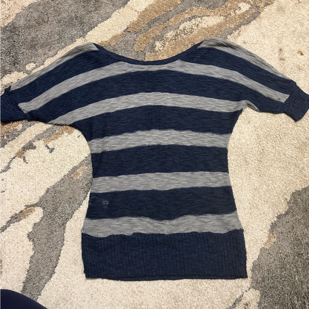 Maurices Sweater Size Small